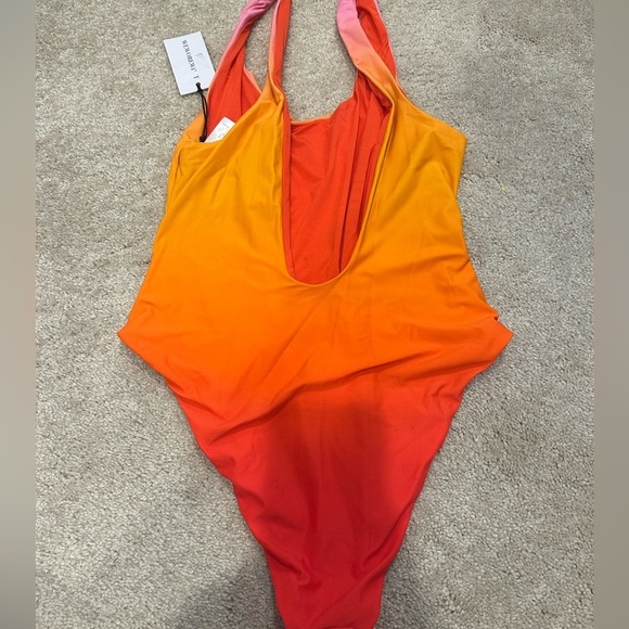 NEW WeWoreWhat Pink Orange Ombre High Cut One Piece Bathing Suit Large - Picture 4 of 5